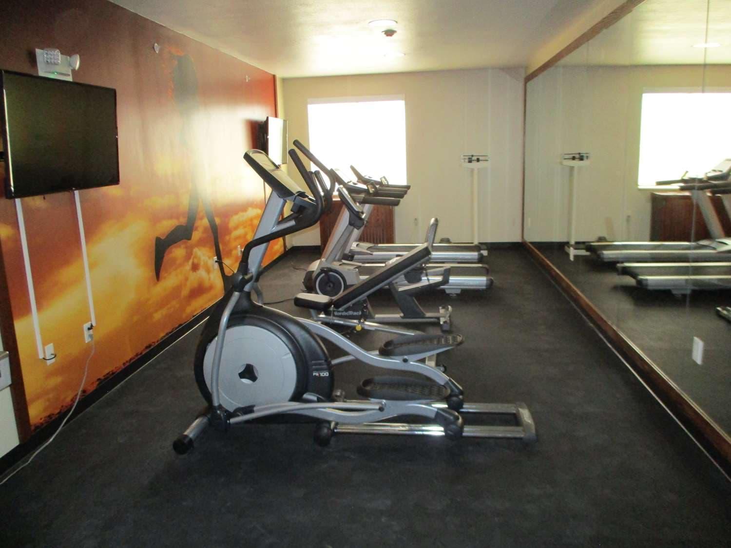 Best Western Plus Riata Brownwood Bagian luar foto